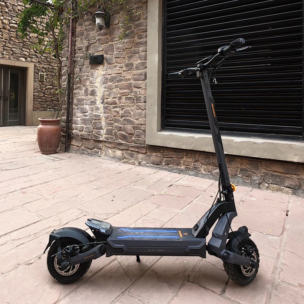 Ausom L2 Max Dual Motor E-scooter - Image 5