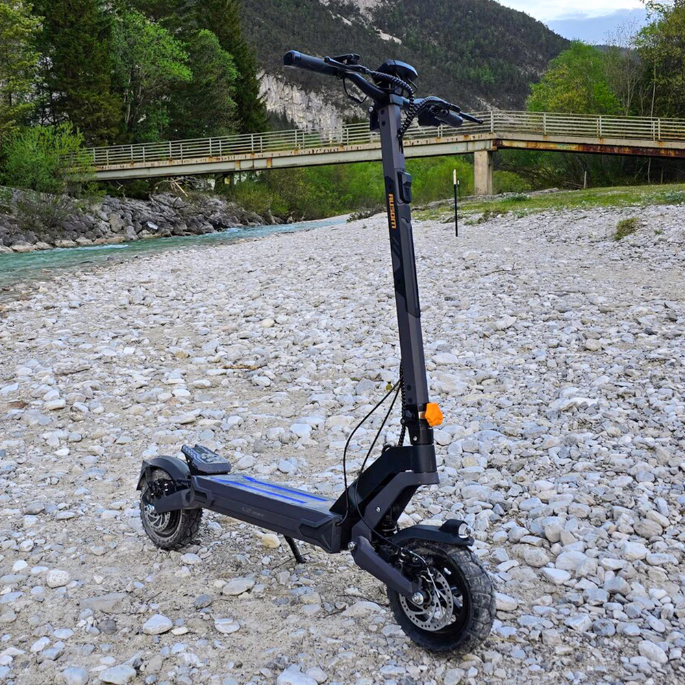 Ausom L2 Max Electric Scooter - Image 3